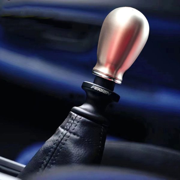 Teardrop-shaped gear knob